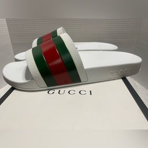 MENS SZ 9UK/10US GUCCI SIGNATURE STRIPE SLIDE SANDALS in WHITE